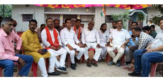 छपरा के वीर सपूत मोहम्मद इम्तियाज ने पाकिस्तान से लड़ते हुए दी शहादत, नेताओं ने परिजनों को दी सांत्वना
